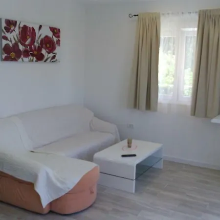 Anka Strman Apartman Makarska