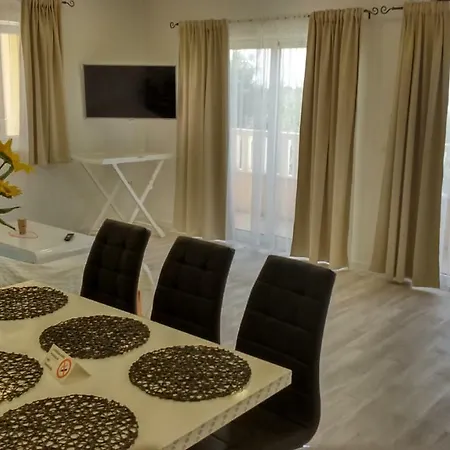 Anka Strman Μακάρσκα